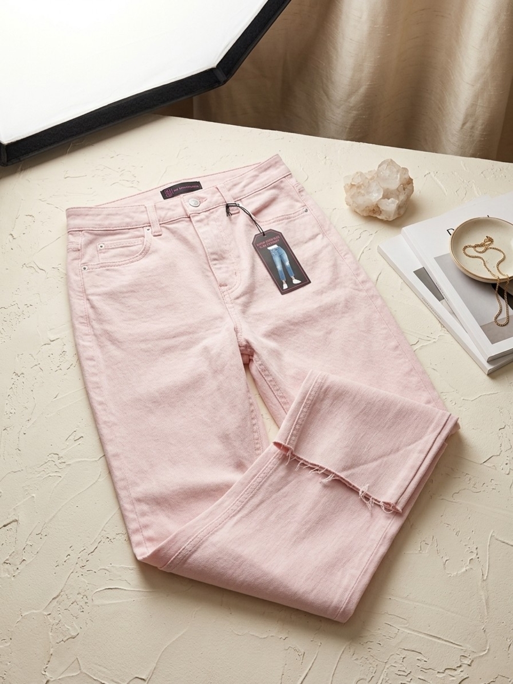 No Boundaries Pale Pink High-Rise Straight Slim Straight Crop Jeans